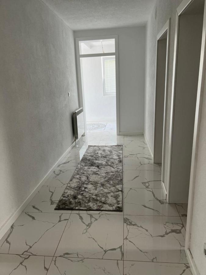 Duca Apartmani Плав Екстер'єр фото
