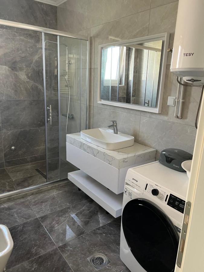 Duca Apartmani Плав Екстер'єр фото