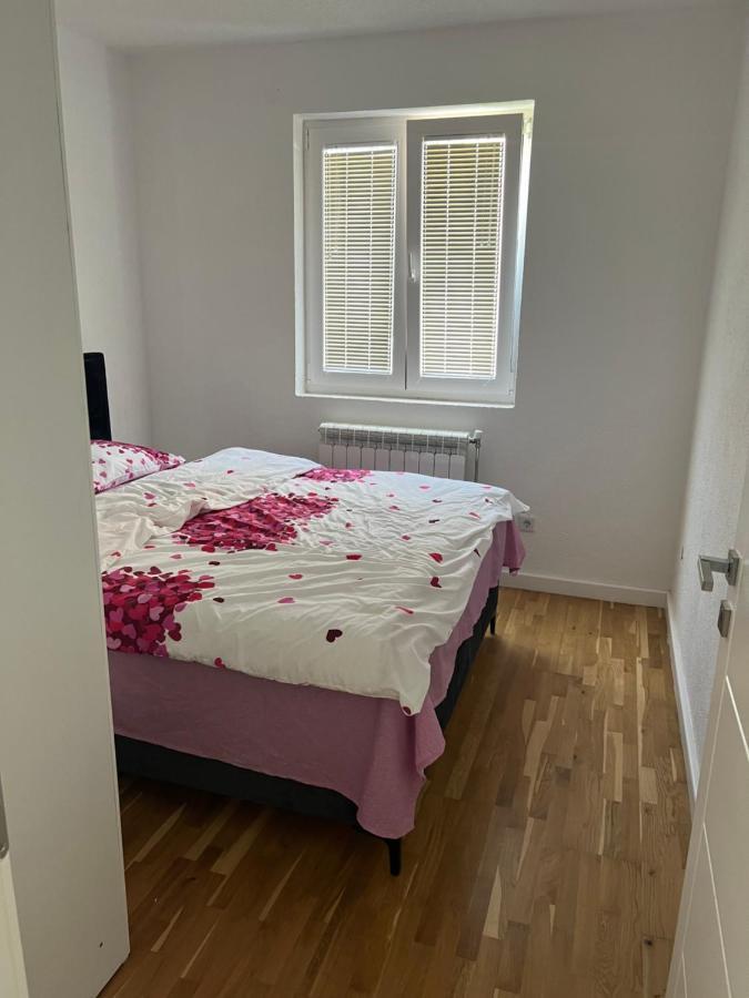 Duca Apartmani Плав Екстер'єр фото